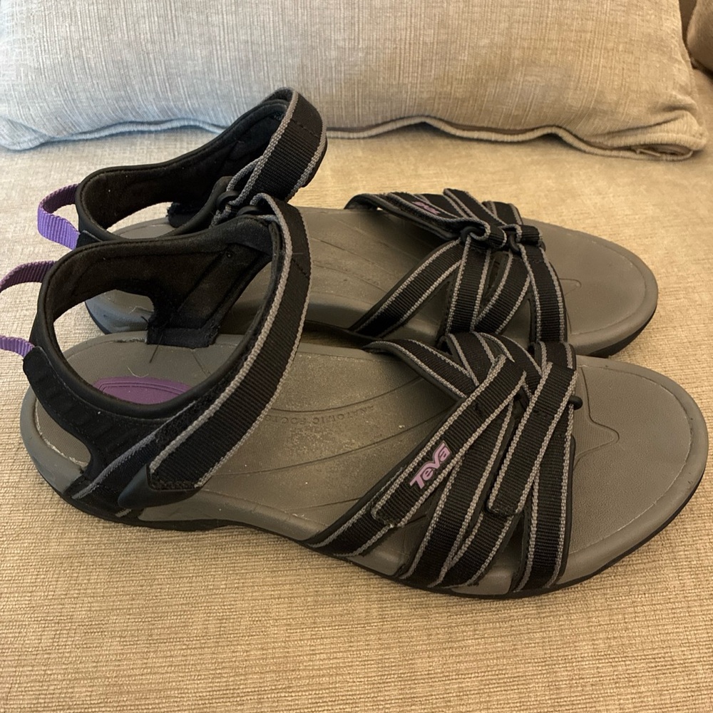 Teva Women's Tirra Sandals - Black/Grey Style No. 4266 USA size 10/41